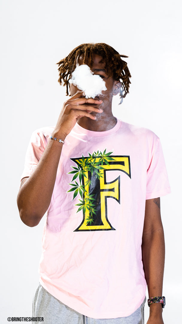 Flee Farms F T-Shirt Pink